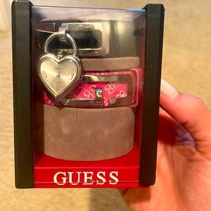 Heart guess watch black and pink